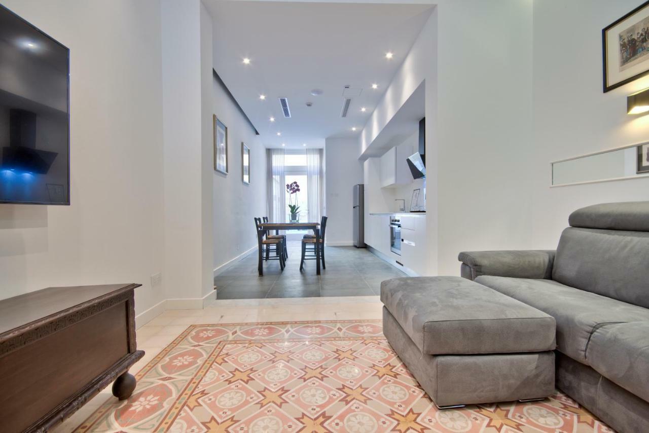 Vacation Townhouse Villa สลีมา ภายนอก รูปภาพ